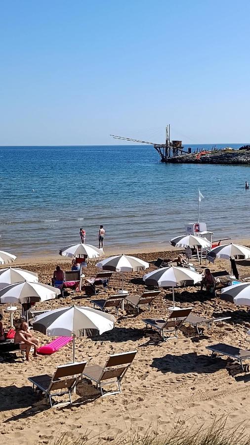 Villaggio Turistico Scialmarino Весте Екстериор снимка