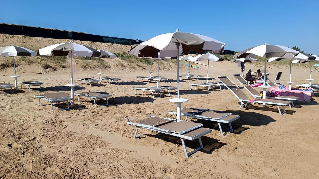 Villaggio Turistico Scialmarino Весте Екстериор снимка