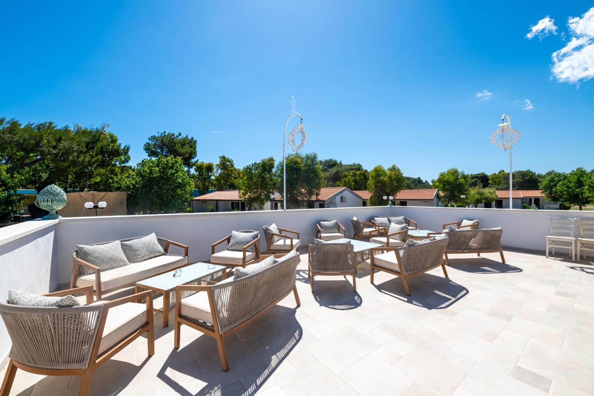 Villaggio Turistico Scialmarino Весте Екстериор снимка